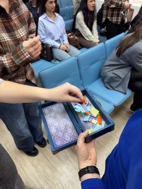 6b28e551-7be8-4a71-89eb-233eef562a52